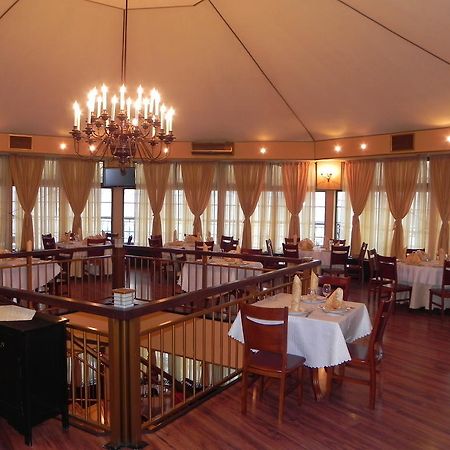 Hestia Hotel Calarasi  Luaran gambar