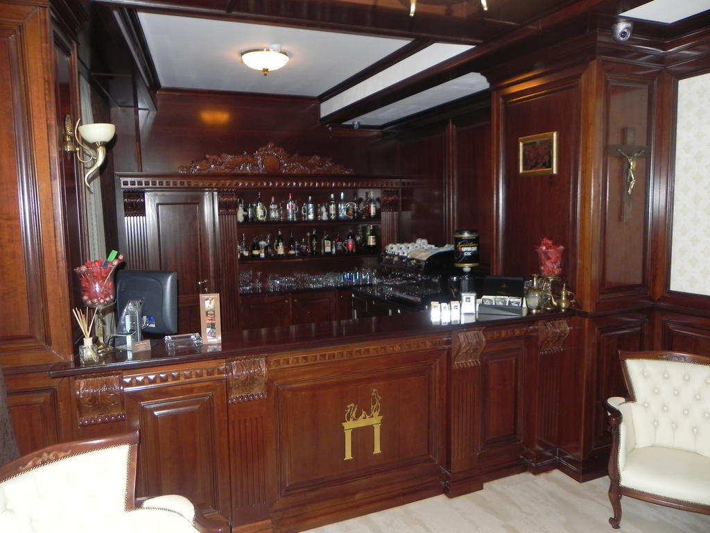 Hestia Hotel Calarasi  Luaran gambar